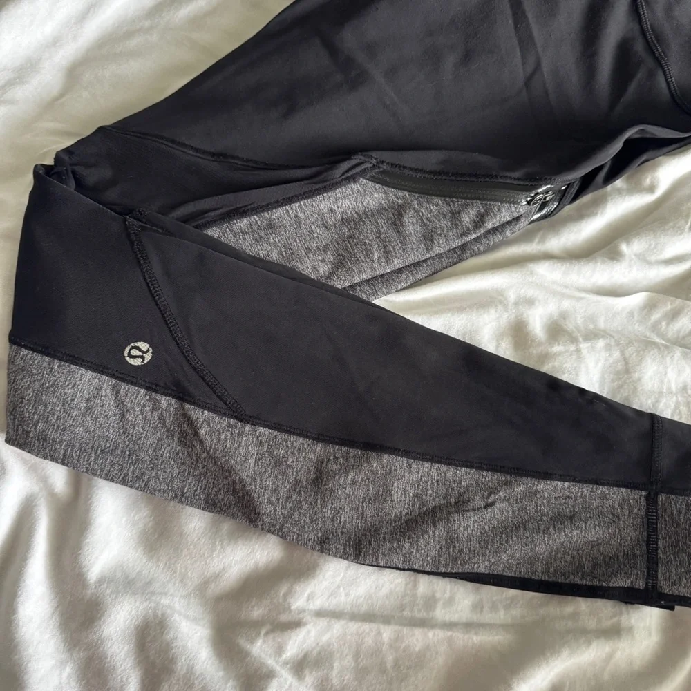 1 Lululemon Rain-On Train-On Tight - Black / Heathered Black